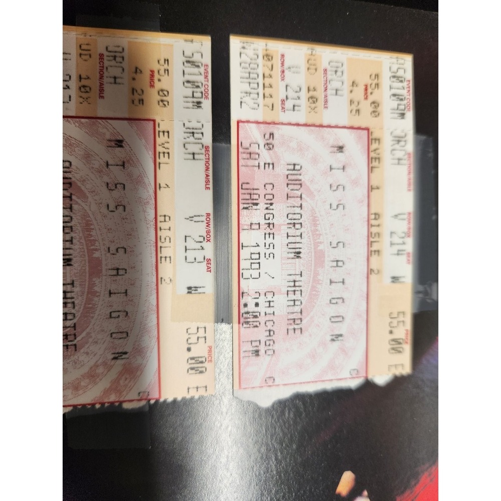 Miss Saigon Souvenir Program 1992 Chicago Premiere + Two 1993 Tickets - Picture 4 of 11
